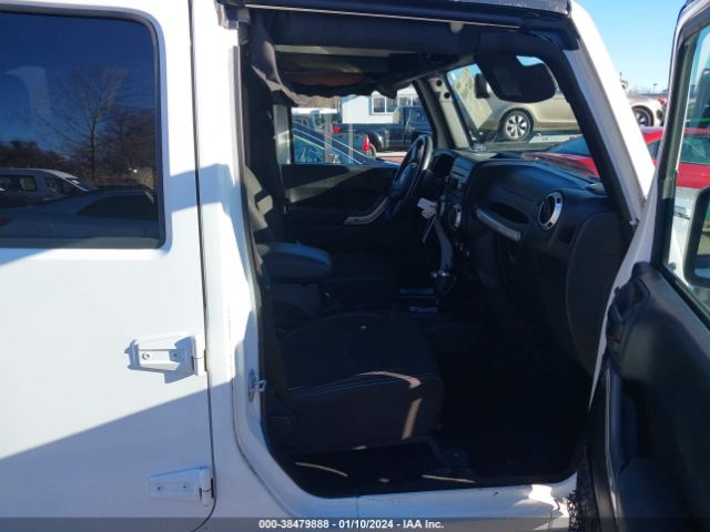1C4HJWEG2JL918437 Jeep Wrangler Jk Unlimited Sahara 4x4