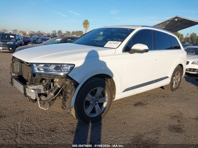 WA1LHAF75HD044591 Audi Q7 2.0t Premium