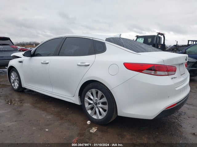 KIA Optima Lx 2018 5XXGT4L35JG255276 Image 3