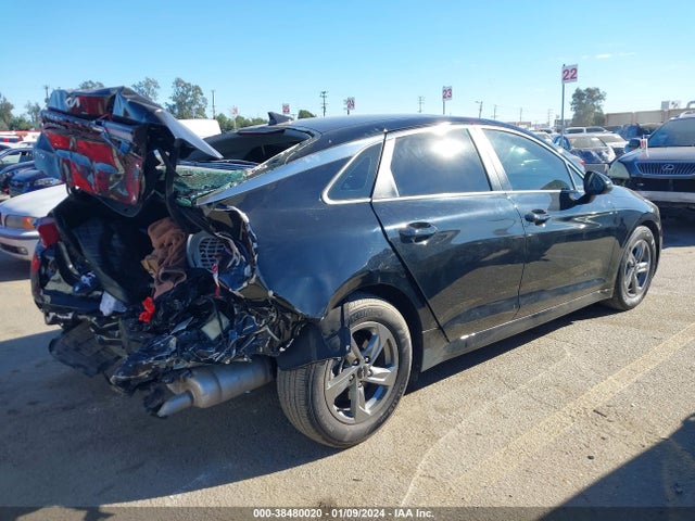 KIA K5 LXS 2022 5XXG14J2XNG086569 Image 4