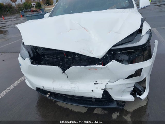 2017 TESLA MODEL X 5YJXCBE27HF046076 Photo 5