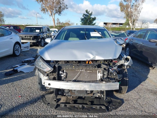 2017 HYUNDAI IONIQ HYBRID BLUE VIN: KMHC65LC8HU049462