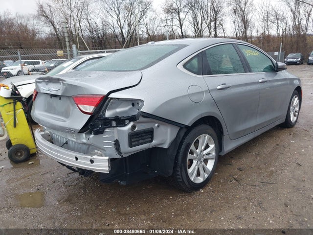 Chrysler 200 Limited 2015 1C3CCCAB6FN503814 Image 4
