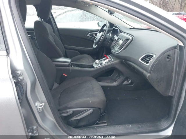 Chrysler 200 Limited 2015 1C3CCCAB6FN503814 Image 5
