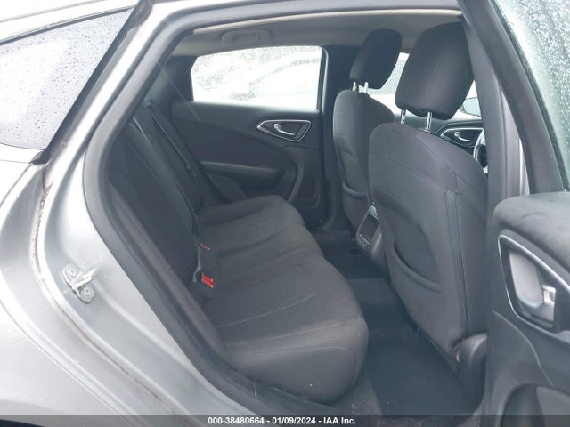 Chrysler 200 Limited 2015 1C3CCCAB6FN503814 Image 8
