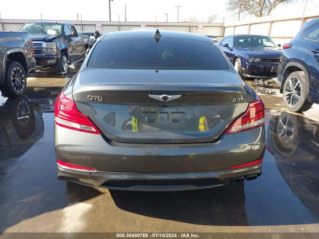 Genesis G70 2.0t Advanced 2019 KMTG64LA6KU037396 Image 17