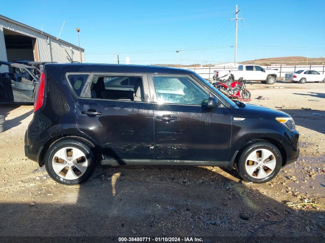2015 KIA SOUL VIN: KNDJN2A2XF7140266