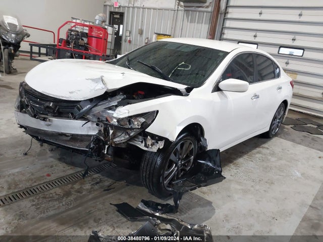Nissan Altima 2.5 Sr 2018 1N4AL3AP5JC256536 Image 2