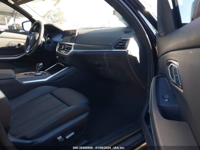 3MW5R1J03N8C41870 BMW 330I