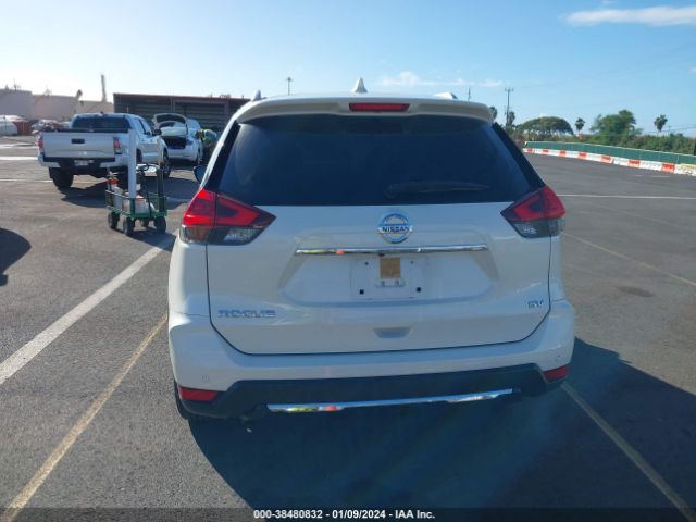JN8AT2MT7LW017492 Nissan Rogue Sv Fwd