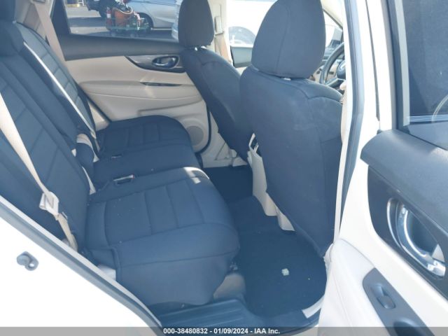 JN8AT2MT7LW017492 Nissan Rogue Sv Fwd