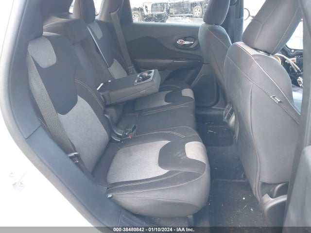 2014 JEEP CHEROKEE LATITUDE VIN: 1C4PJMCSXEW198462