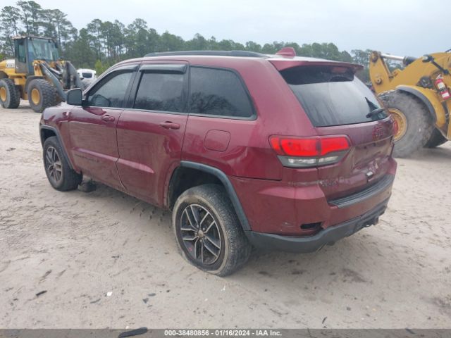 2017 JEEP GRAND CHEROKEE 1C4RJFLG6HC946615 Photo 2