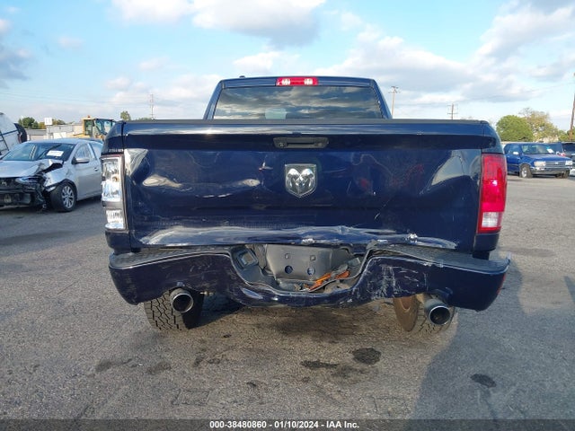 RAM 1500 Express Quad Cab 4x2 6'4 Box 2018 1C6RR6FT1JS341440 Image 16
