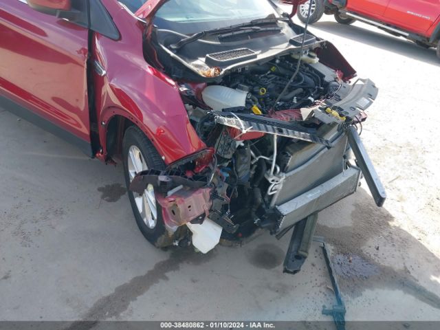 1FMCU0GD5KUB56441 Ford ESCAPE SE
