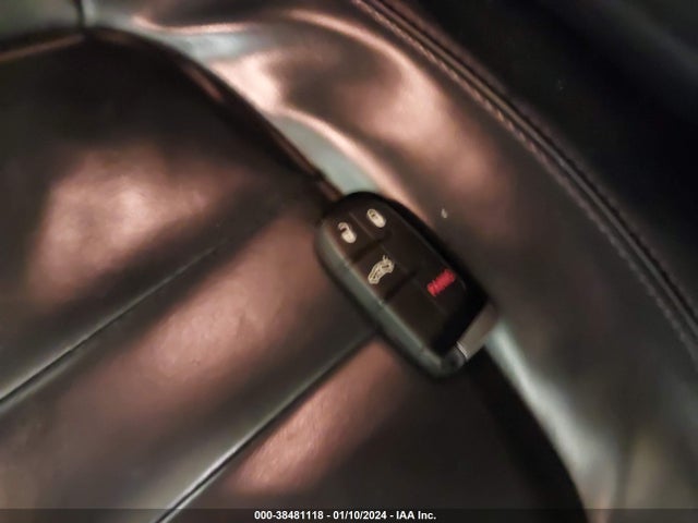 Chrysler 200 Limited Platinum 2016 1C3CCCAB6GN188319 Image 11