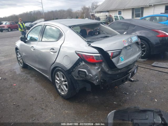 3MYDLBZV2GY133458 Scion IA