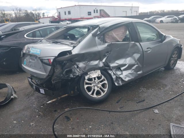 3MYDLBZV2GY133458 Scion IA