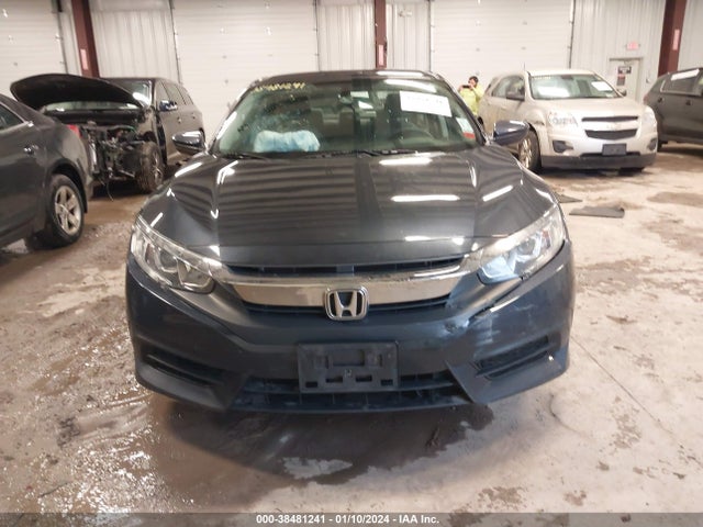 Honda Civic Lx 2018 2HGFC2F57JH559849 Image 11