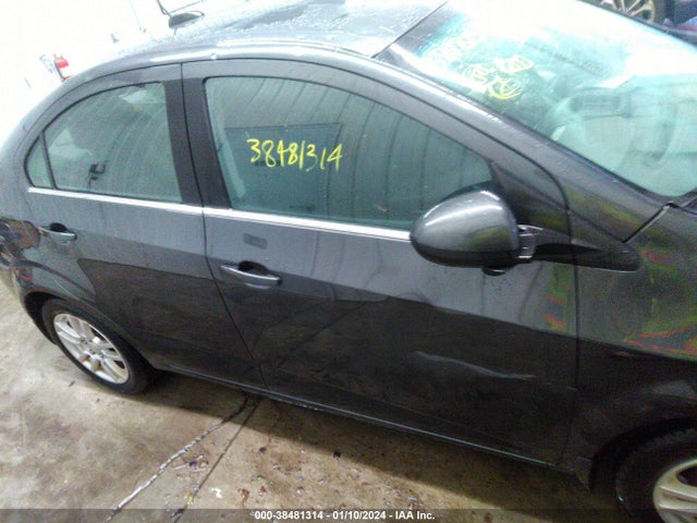 Chevrolet Sonic Lt Auto 2016 1G1JC5SH1G4179074 Image 13