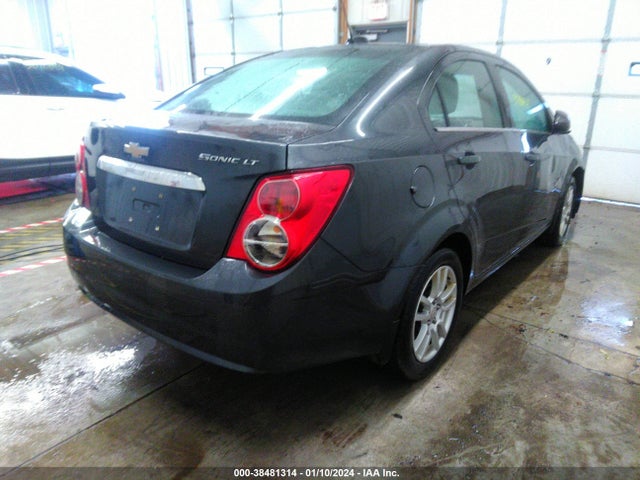 Chevrolet Sonic Lt Auto 2016 1G1JC5SH1G4179074 Image 4