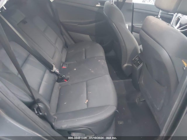 Hyundai Tucson Value 2018 KM8J3CA26JU686483 Image 8