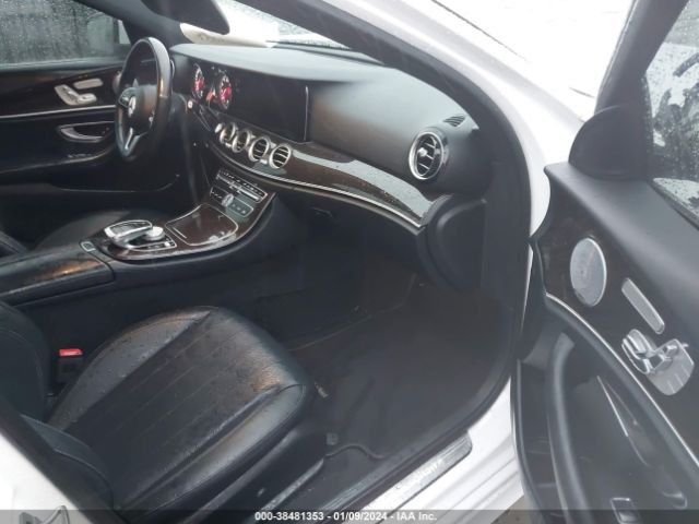 WDDZF4KB3KA522362 Mercedes-Benz E 300 4matic