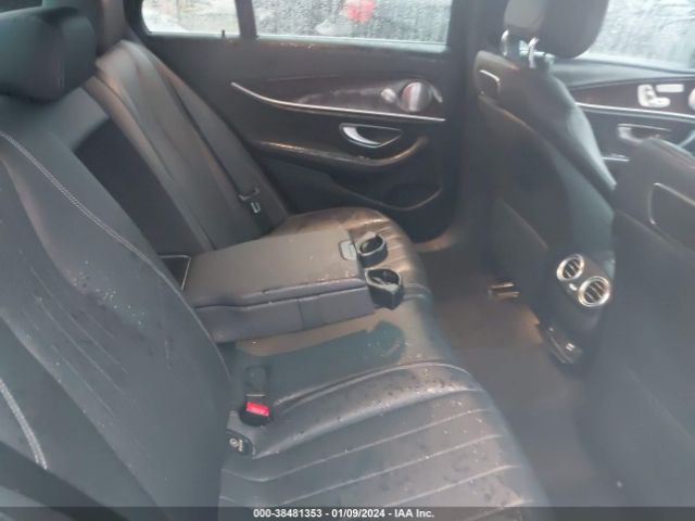 WDDZF4KB3KA522362 Mercedes-Benz E 300 4matic