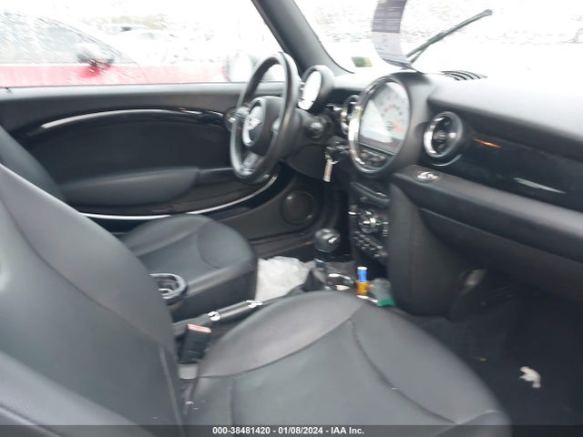 2012 MINI COOPER WMWZN3C58CT134370 Photo 4
