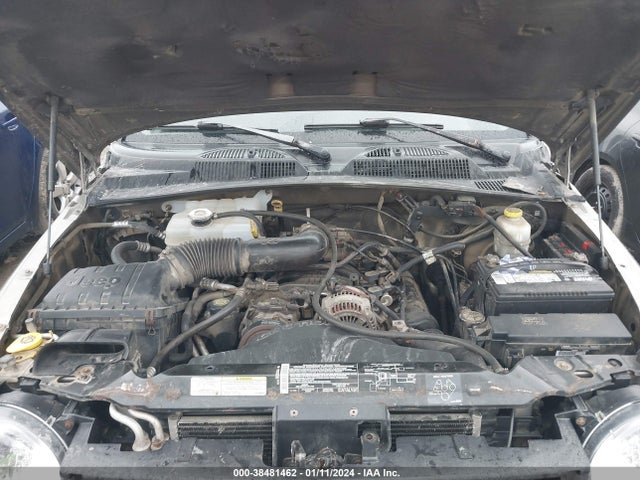 2004 JEEP LIBERTY SPORT VIN: 1J4GL48K34W136803