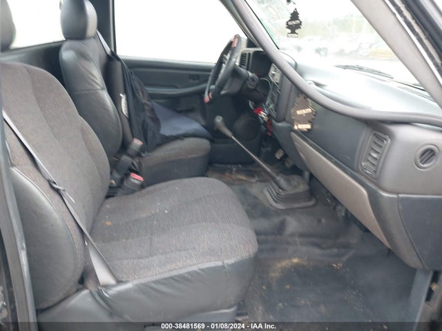 2000 CHEVROLET SILVERADO 1500 VIN: 1GCEC14W5YZ248673