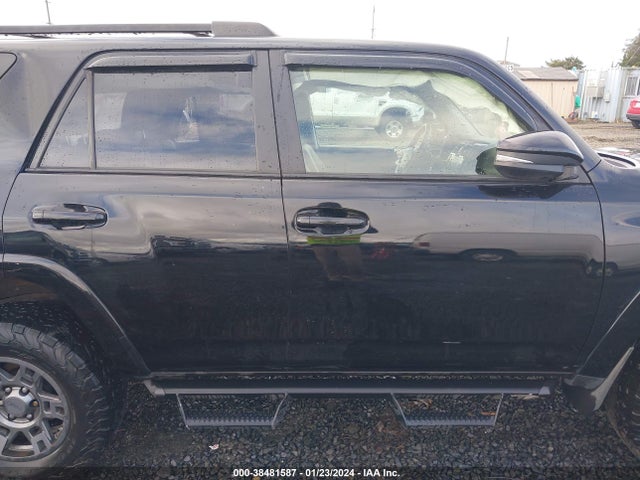 Toyota 4runner Venture Special Edition 2020 JTEBU5JR2L5774289 Image 14