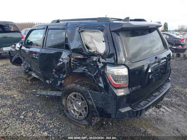 Toyota 4runner Venture Special Edition 2020 JTEBU5JR2L5774289 Image 3