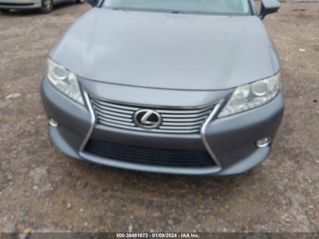 2014 Lexus Es 350 მანქანა იყიდება აუქციონზე, vin: JTHBK1GG2E2094095, აუქციონის ნომერი: 38481673