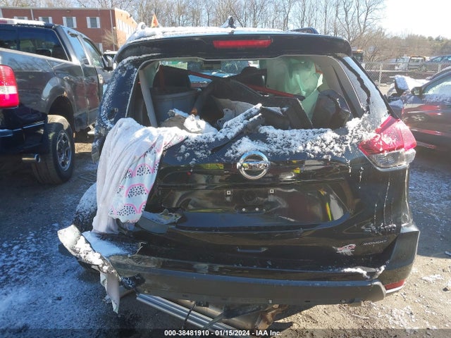 2018 NISSAN ROGUE SV VIN: 5N1AT2MV1JC724353