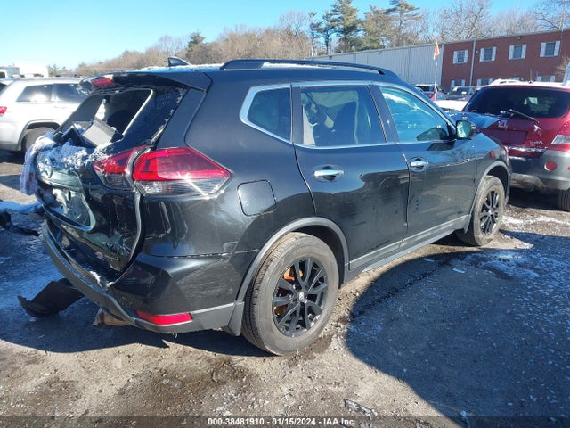 2018 NISSAN ROGUE SV VIN: 5N1AT2MV1JC724353