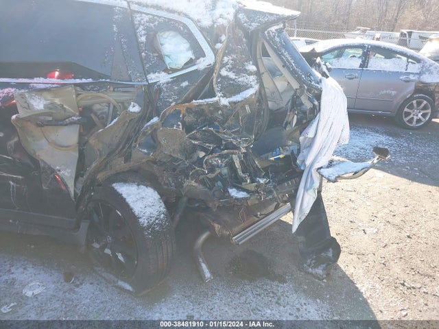 2018 NISSAN ROGUE SV VIN: 5N1AT2MV1JC724353
