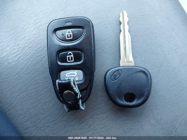 Hyundai ELANTRA SEL 2019 5NPD84LF2KH428854 Image 11