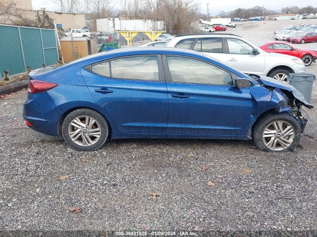 Hyundai ELANTRA SEL 2019 5NPD84LF2KH428854 Image 13