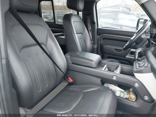 SALE97EU5L2027955 Land Rover Defender 110 First Edition/110 Hse