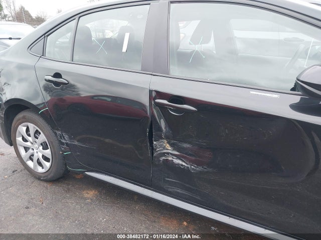Toyota COROLLA LE 2022 5YFEPMAE6NP383989 Image 6