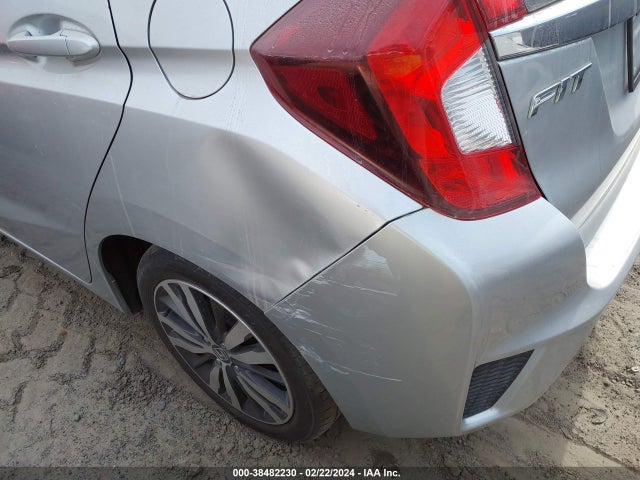 Honda FIT EX 2015 3HGGK5G8XFM735254 Image 18