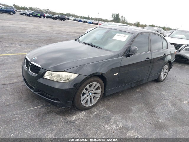 2007 BMW 328I VIN: WBAVA33517KX71896