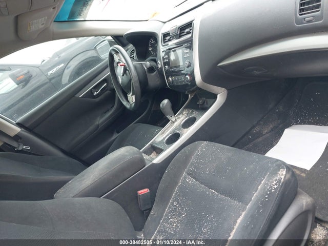Nissan Altima 2.5 S 2015 1N4AL3APXFC186149 Image 5