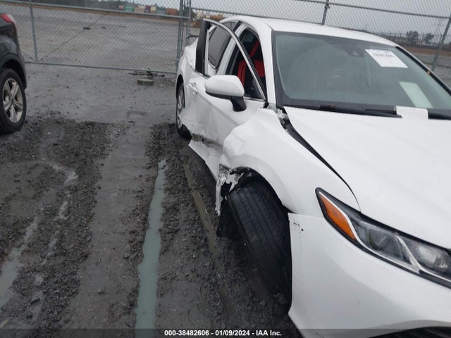 Toyota CAMRY LE 2020 4T1C11AK5LU861599 Image 12