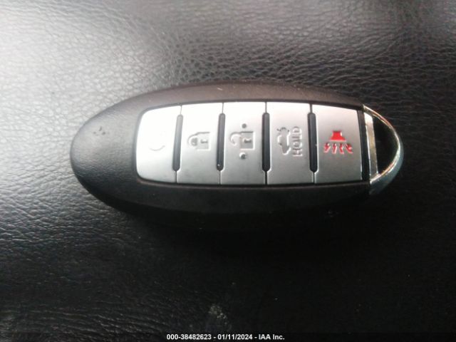 1N4AA6AP0HC456578 Nissan Maxima 3.5 Sv