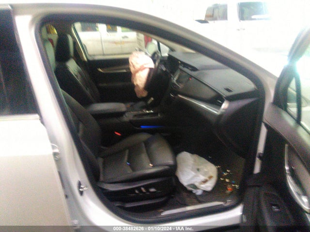 1GYKNDRS8KZ287697 Cadillac XT5 LUXURY