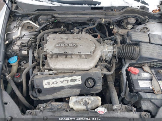 2005 HONDA ACCORD 3.0 EX VIN: 1HGCM66545A003221