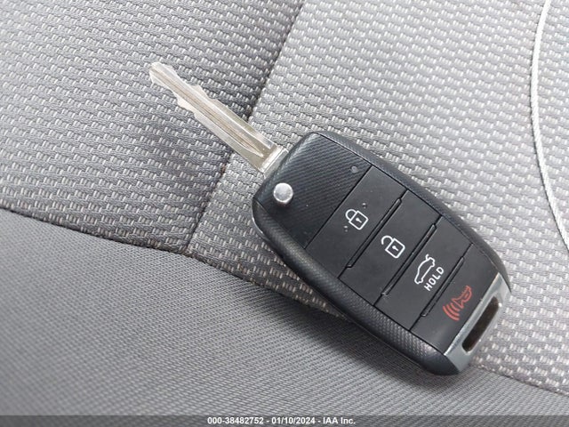 KIA FORTE LX 2018 3KPFK4A71JE218710 Image 11
