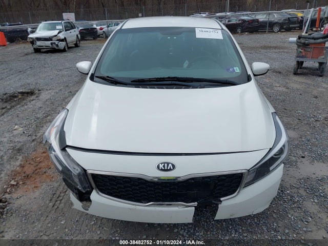 KIA FORTE LX 2018 3KPFK4A71JE218710 Image 12
